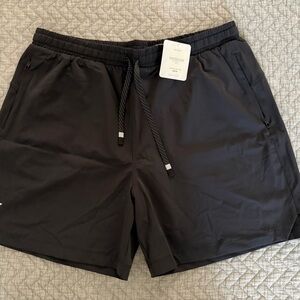 Fabletics Black Men's One Short 5" Performance Shorts